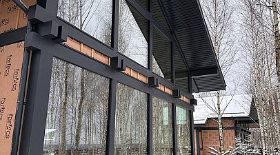 Подшив кровли. Два дома на продажу. Подмосковье